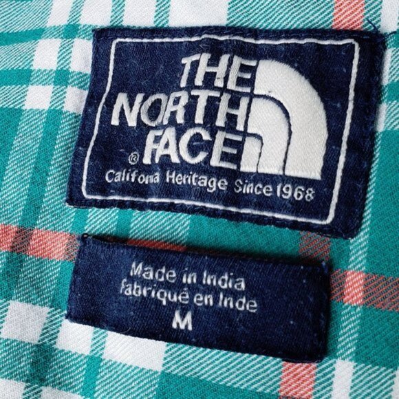The North Face Teal Plaid Button Up Shirt Women's Buttoned Roll Sleeve Farm M - Picture 8 of 9